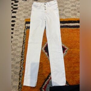 DL1961 white skinny jeans.